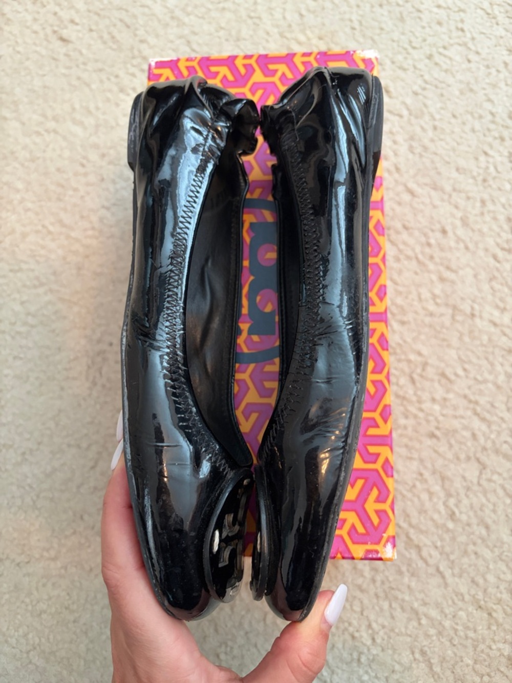 Tory Burch Black Patent Logo Reva Ballet Flats 9.5 - Picture 3 of 7